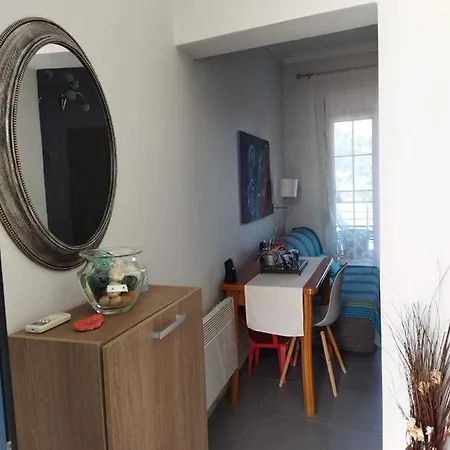 펜션 Kastro House *