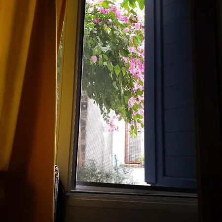 Kastro House