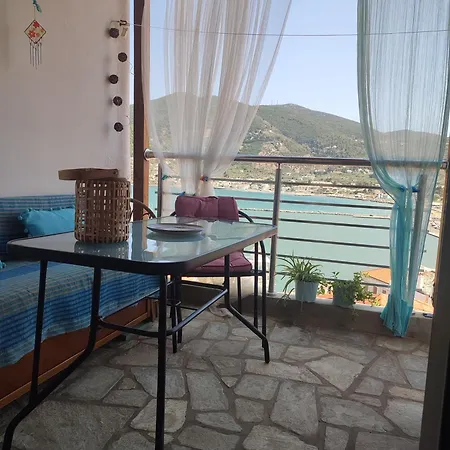 Vakantiehuis Kastro House *