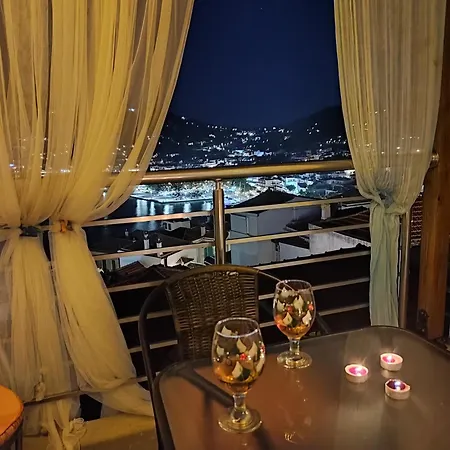 Kastro House Vakantiehuis *