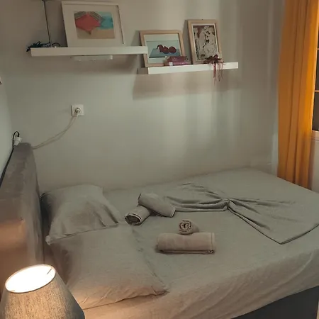 Kastro House