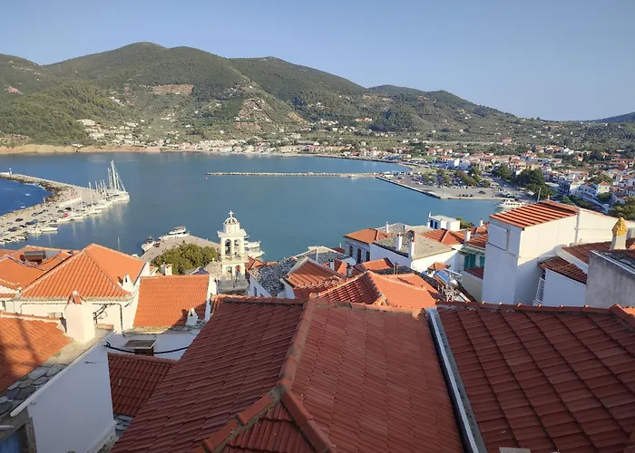 Kastro House Holiday home